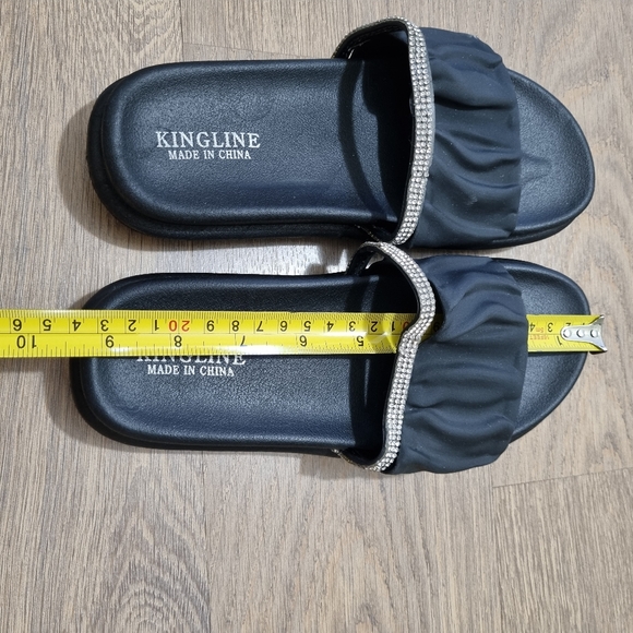 [BUNDLE!] Three Sandals, One Price  Women's Casual Blue, Black and Pink Size 7 - Picture 10 of 16